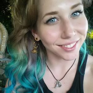 Meet your Posher, Abby